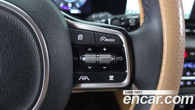 Kia Carnival (IV) Diesel 9-Seater Prestige 2023 — фото 16