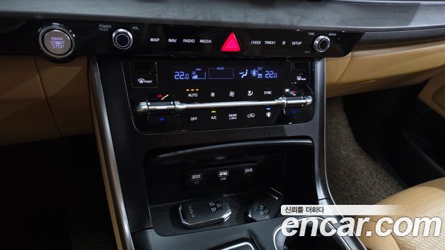 Kia Carnival (IV) Diesel 9-Seater Prestige 2023 — фото 17