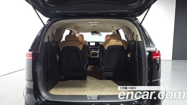 Kia Carnival (IV) Diesel 9-Seater Prestige 2023 — фото 20