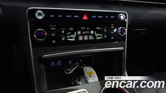 Genesis GV80 Coupe 3.5T e-S/C Gasoline AWD 2026 — фото 18