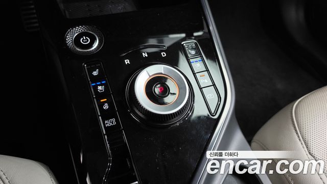 Kia Niro EV Earth 2023 — фото 9