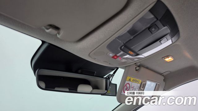 Kia Niro EV Earth 2023 — фото 28