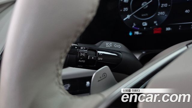Kia Niro EV Earth 2023 — фото 30