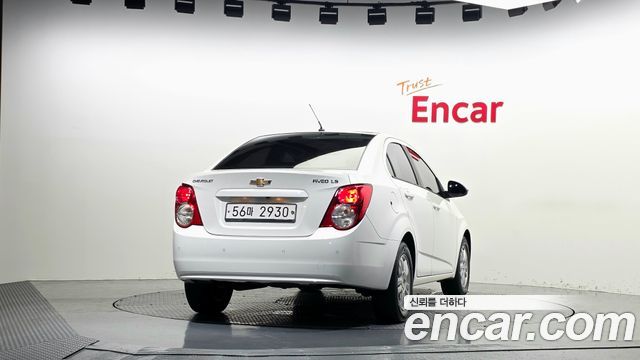 Chevrolet Aveo Sedan LS Deluxe 2014 — фото 4