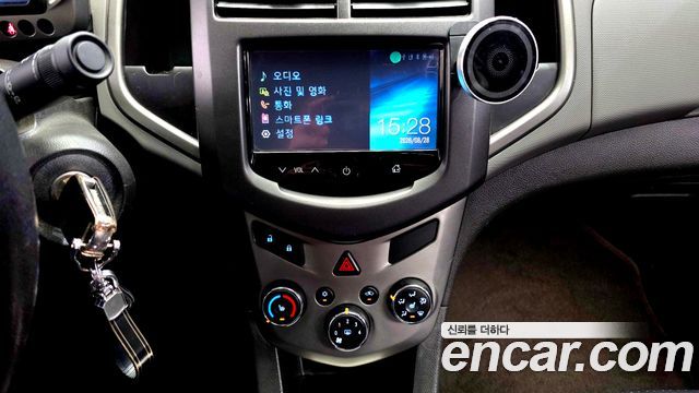 Chevrolet Aveo Sedan LS Deluxe 2014 — фото 14