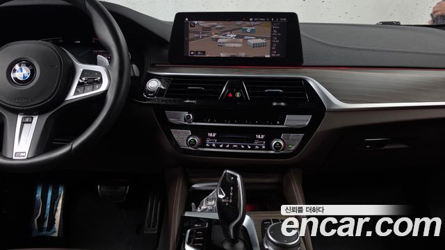 BMW 5 Series (G30) 520d M Sport Package Plus 2020 — фото 14