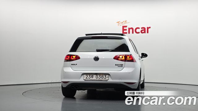 Volkswagen Golf (VII) 2.0 TDI Premium 2016 — фото 4