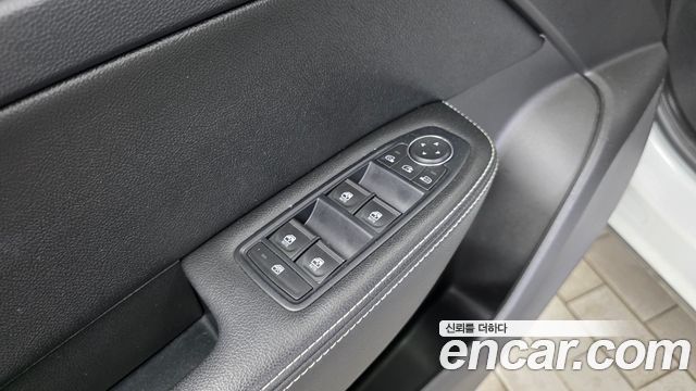 Renault Korea XM3 1.6 GTe RE 2023 — фото 28