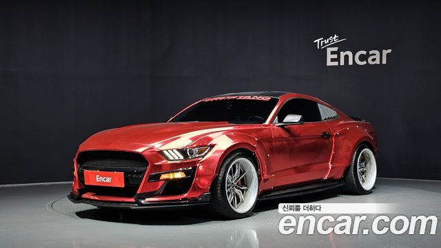 Ford Mustang Coupe