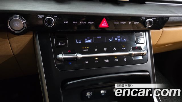 Kia Carnival (IV) Diesel 9-Seater Prestige 2021 — фото 17