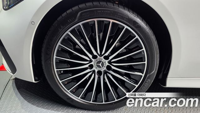 Mercedes-Benz CLE-Class (C236) CLE200 Coupe 2025 — фото 5