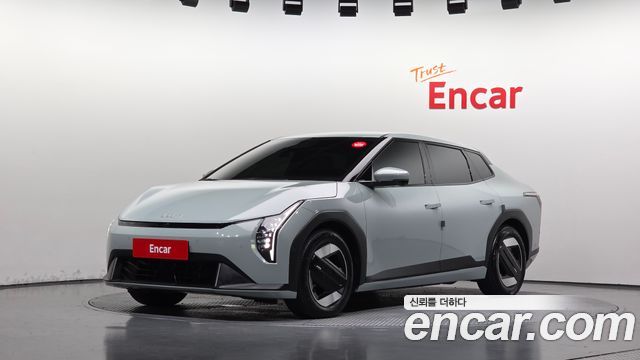 Kia EV4 Long Range 2WD Earth