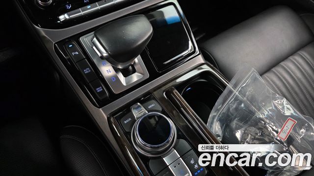 Genesis EQ900 3.8 GDI AWD Luxury 2016 — фото 9