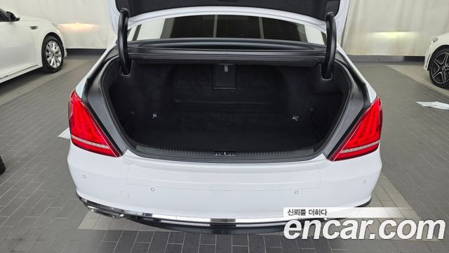Genesis EQ900 3.8 GDI AWD Luxury 2016 — фото 20