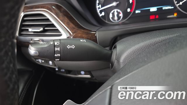 Genesis EQ900 3.8 GDI AWD Luxury 2016 — фото 29