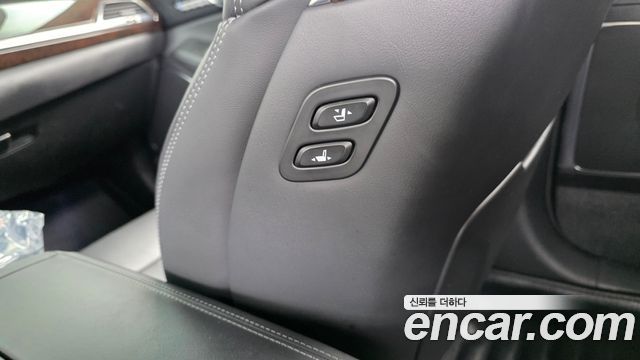 Genesis EQ900 3.8 GDI AWD Luxury 2016 — фото 30