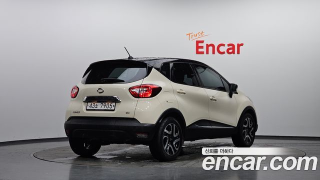 Renault Korea QM3 RE 2015 — фото 2