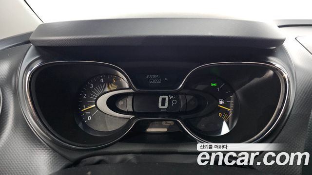 Renault Korea QM3 RE 2015 — фото 8
