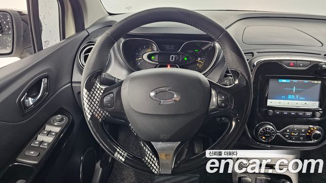 Renault Korea QM3 RE 2015 — фото 12