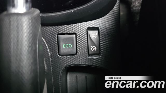Renault Korea QM3 RE 2015 — фото 17