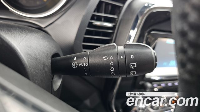 Renault Korea QM3 RE 2015 — фото 27