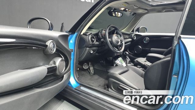 MINI Cooper S Standard Third Generation 2017 — фото 10