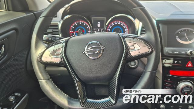 KG Mobility (SsangYong) Tivoli LX 2WD DLX 2016 — фото 10