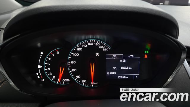 Chevrolet Trax 1.4 Premier 2019 — фото 8