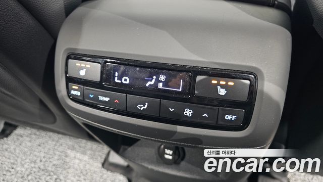 Hyundai Palisade Diesel 2.2 4WD Le Blanc 2024 — фото 19