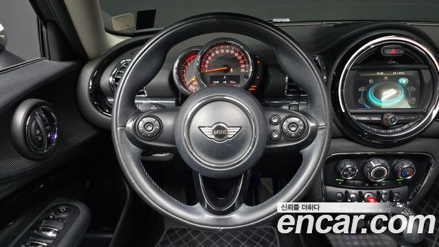 MINI Cooper Clubman Standard 2nd 2017 — фото 14