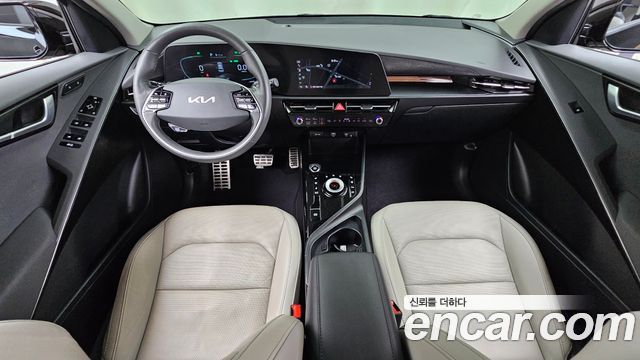 Kia Niro Signature 2022 — фото 7