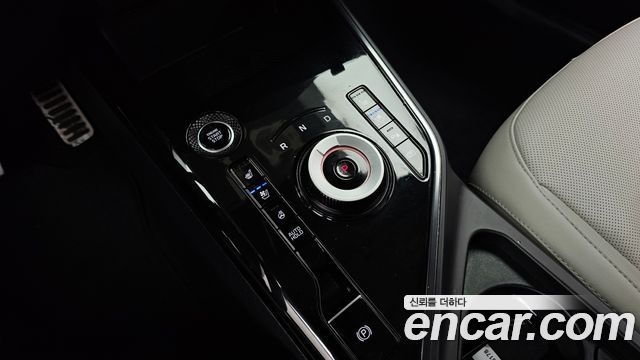 Kia Niro Signature 2022 — фото 9