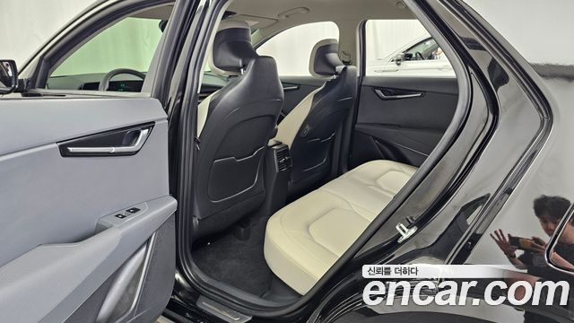 Kia Niro Signature 2022 — фото 15