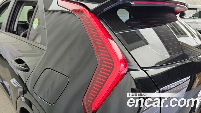 Kia Niro Signature 2022 — фото 29