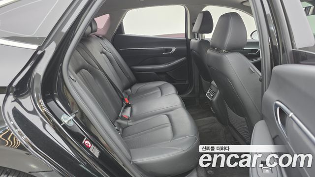Hyundai Sonata (DN8) 2.0 Premium Plus 2022 — фото 12