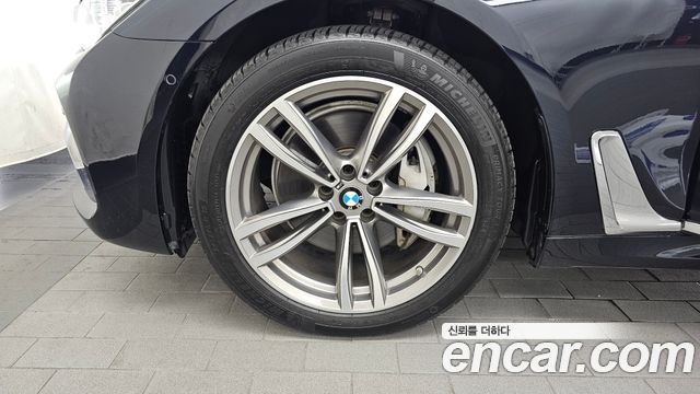 BMW 7 Series (G11) 740Ld xDrive M Sport 2018 — фото 5