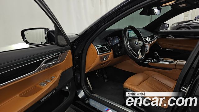 BMW 7 Series (G11) 740Ld xDrive M Sport 2018 — фото 10