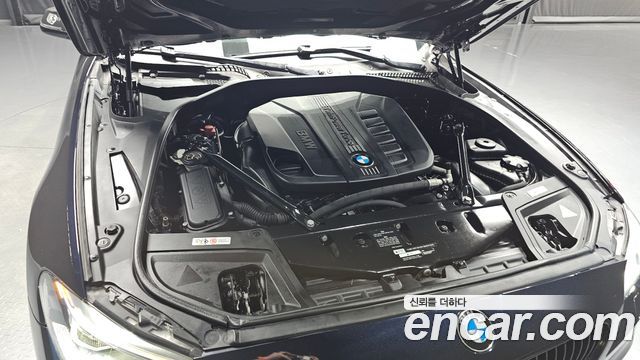 BMW 5 Series (F10) 530d xDrive M Aero Dynamic 2016 — фото 6