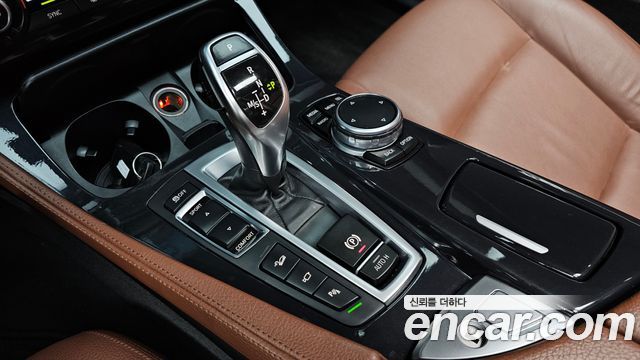 BMW 5 Series (F10) 530d xDrive M Aero Dynamic 2016 — фото 9