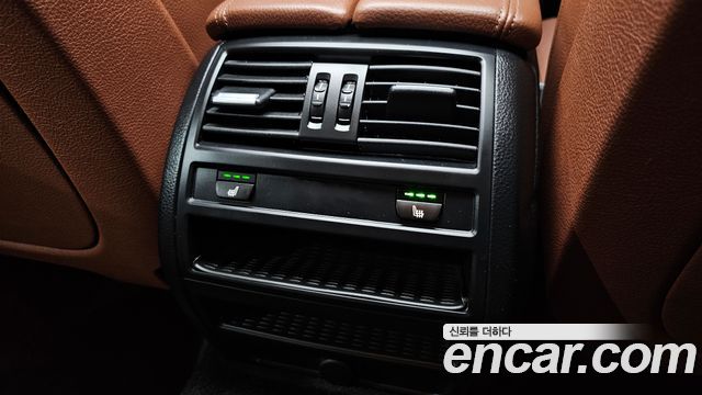 BMW 5 Series (F10) 530d xDrive M Aero Dynamic 2016 — фото 19