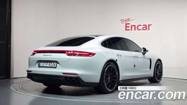 Porsche Panamera (971) 2.9 AWD E-Hybrid 2018 — фото 2