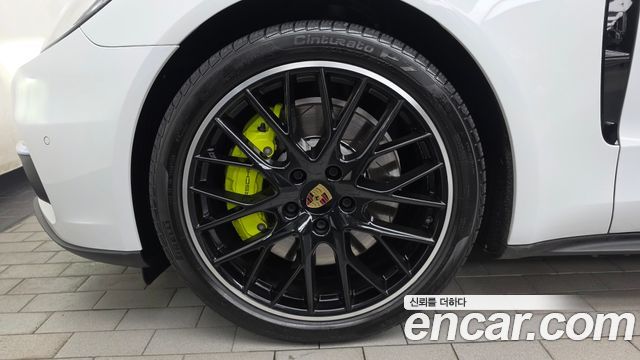 Porsche Panamera (971) 2.9 AWD E-Hybrid 2018 — фото 5