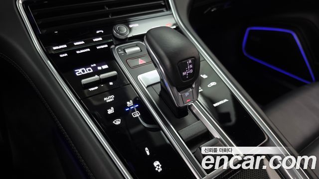 Porsche Panamera (971) 2.9 AWD E-Hybrid 2018 — фото 9