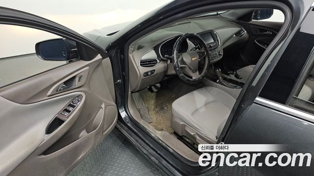 Chevrolet Malibu 1.5 Turbo LS Deluxe 2017 — фото 10