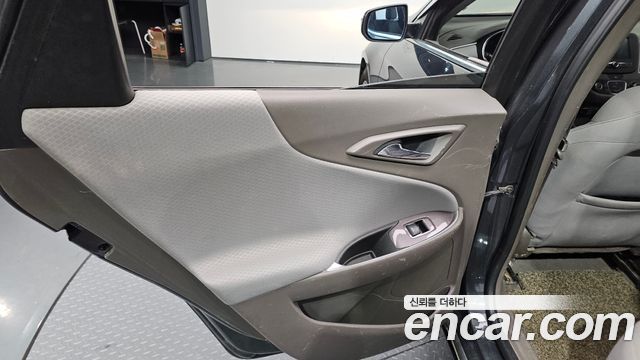 Chevrolet Malibu 1.5 Turbo LS Deluxe 2017 — фото 25