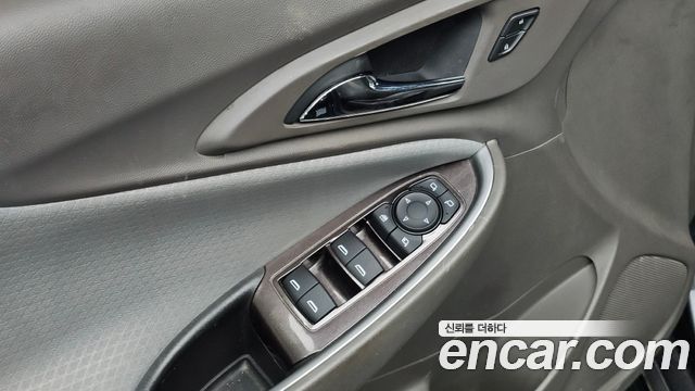 Chevrolet Malibu 1.5 Turbo LS Deluxe 2017 — фото 27