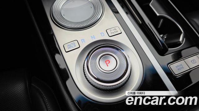 Genesis G80 (RG3) Gasoline 2.5 Turbo AWD 2022 — фото 9