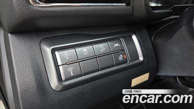 KG Mobility (SsangYong) Very New Tivoli Gasoline 1.5 2WD V3 2022 — фото 16