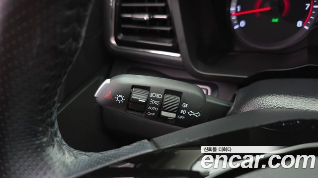 KG Mobility (SsangYong) Very New Tivoli Gasoline 1.5 2WD V3 2022 — фото 17
