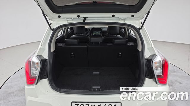 KG Mobility (SsangYong) Very New Tivoli Gasoline 1.5 2WD V3 2022 — фото 20